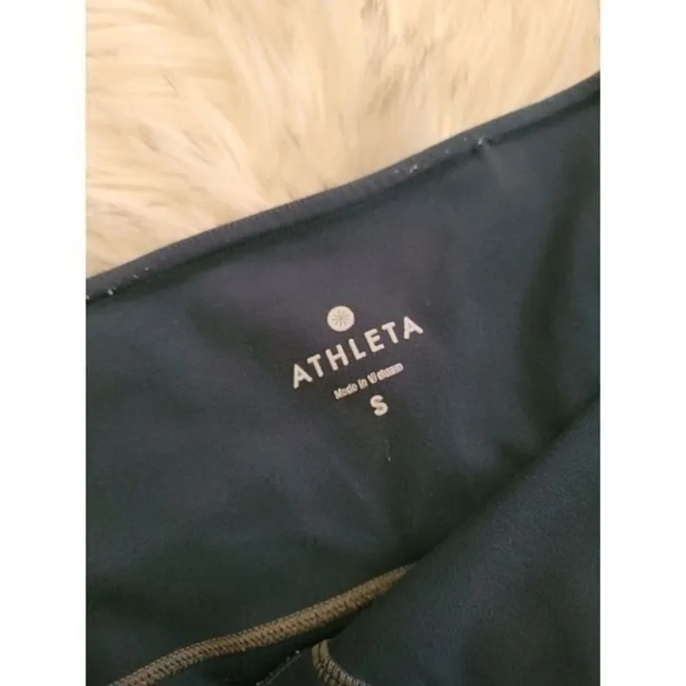 Athleta mantra cropped